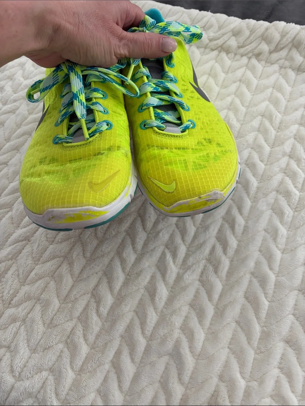 Nike Neon Yellow & Teal Running Shoes